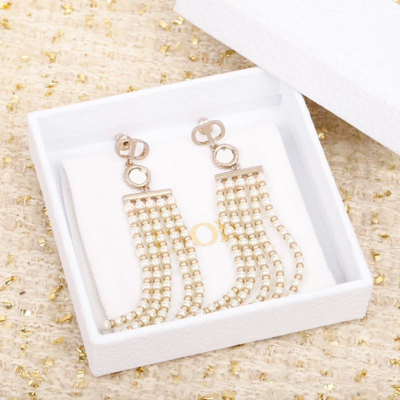 chr1st1an D10r earrings